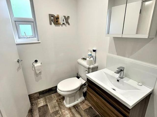 1 bedroom flat in Orpington