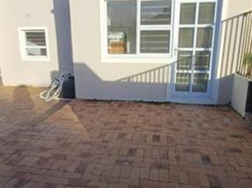 1 Bedroom Flat in Plumstead