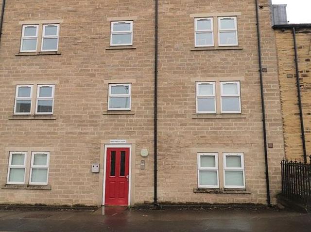 1 bedroom flat in Pudsey