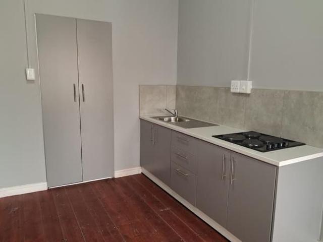 1 Bedroom Flat in Quigney