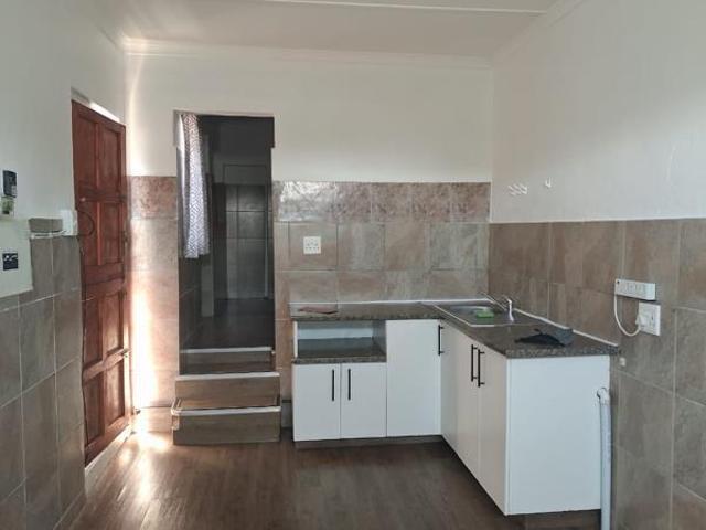 1 Bedroom Flat in Quigney