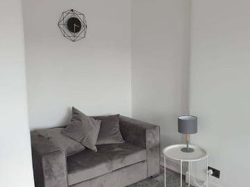 1 bedroom flat in Renfrew