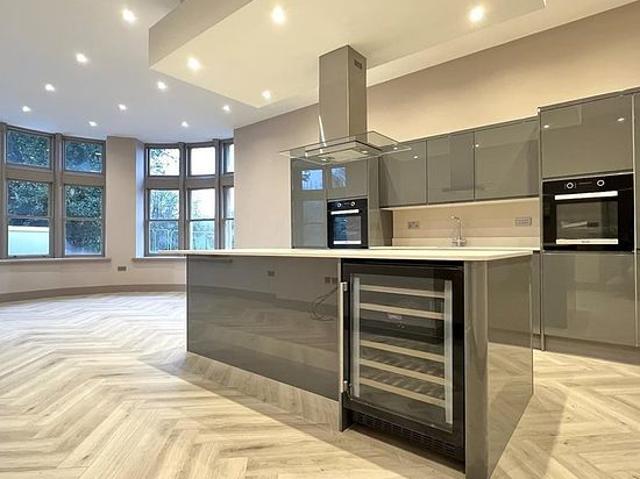 1 bedroom flat in Rotherham