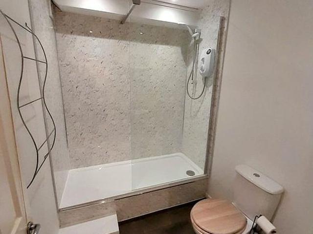 1 bedroom flat in Rotherham