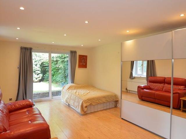 1 bedroom flat in Sheffield