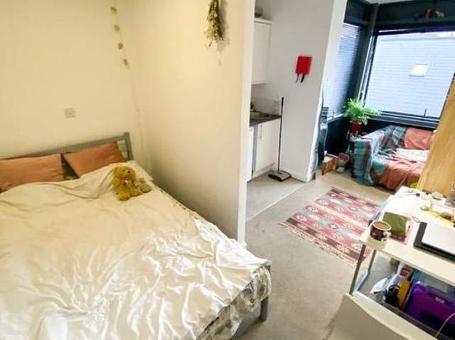 1 bedroom flat in Sheffield