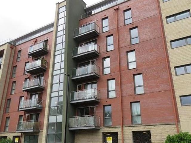 1 bedroom flat in Sheffield