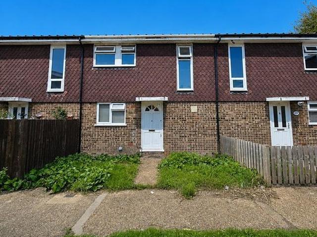 1 bedroom flat in Surbiton
