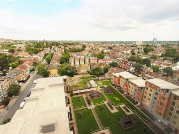 1 Bedroom Flat Let in