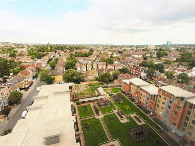 1 Bedroom Flat Let in Croydon
