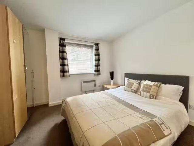 1 bedroom flat share for rent in Berkley Street, Birmingham, B1