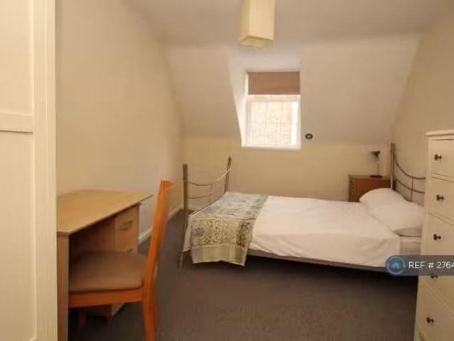 1 bedroom flat share for rent in Market Place, Howden, DN14