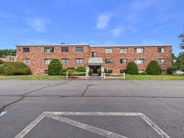 1 bedroom, Franklin MA 02038 105579045