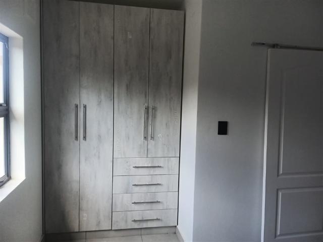 1 Bedroom Freehold To Let in Arena Park