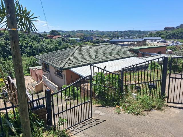 1 Bedroom Freestanding To Let in Clare Estate
