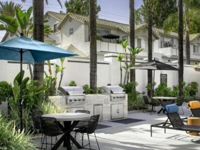 1 bedroom, Fullerton CA 92835 LS105299996