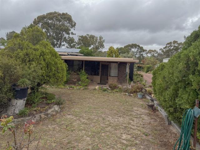 1 Bedroom Fully Furnished Flat in Stanthorpe