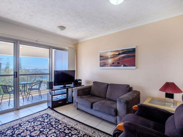 1 Bedroom Furnished Unit. Amenities, Security & Lifestyle