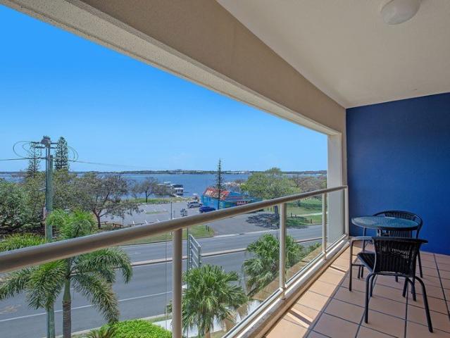 1 Bedroom Furnished Unit. Amenities, Security & Lifestyle