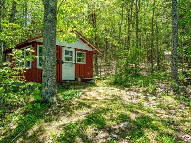 1 bedroom, Knox ME 04986 105832171