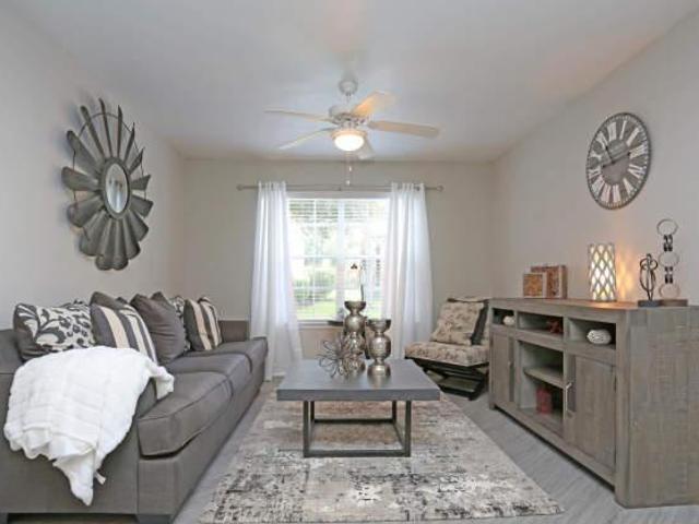 1 bedroom, Katy TX 77449 104860992