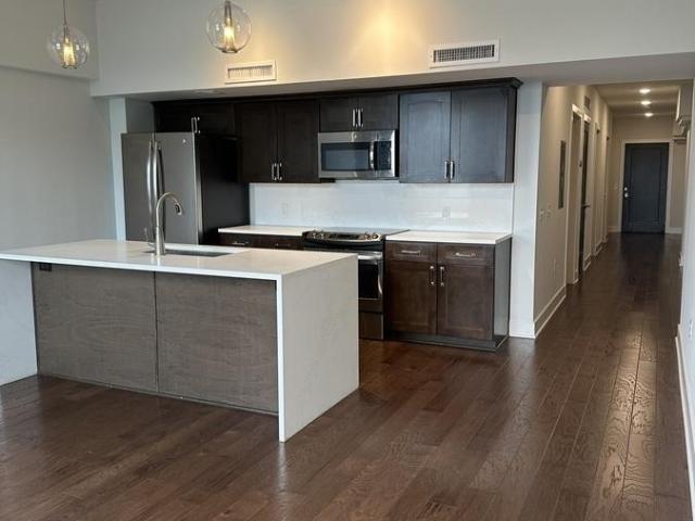 1 bedroom, Kansas City MO 64105 LS95560061