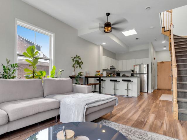 2 Bedroom, Keystone Properties Downtown Kingston