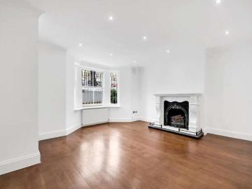 1 Bedroom House