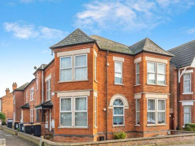 1 Bedroom House