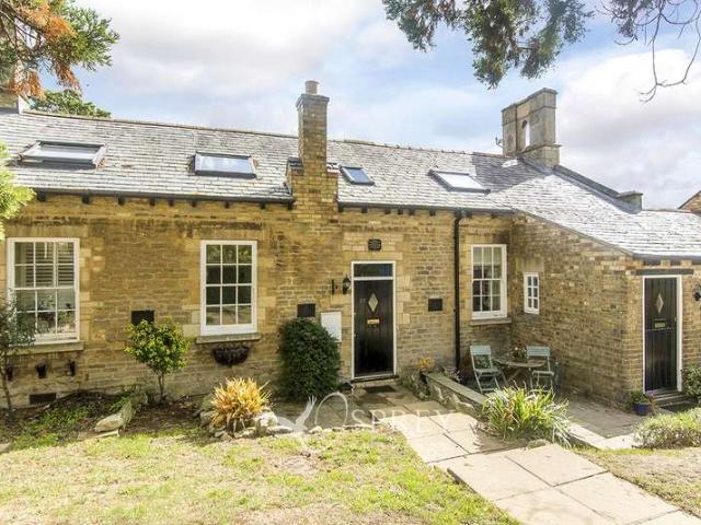 1 Bedroom House