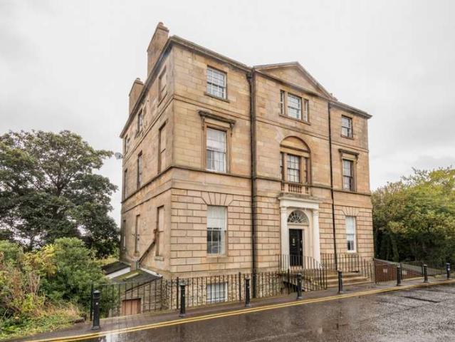 1 Bedroom House