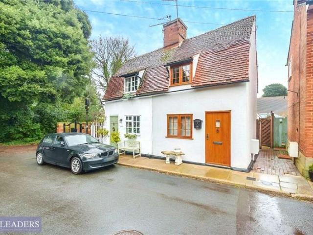 1 Bedroom House
