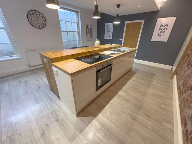 1 Bedroom House