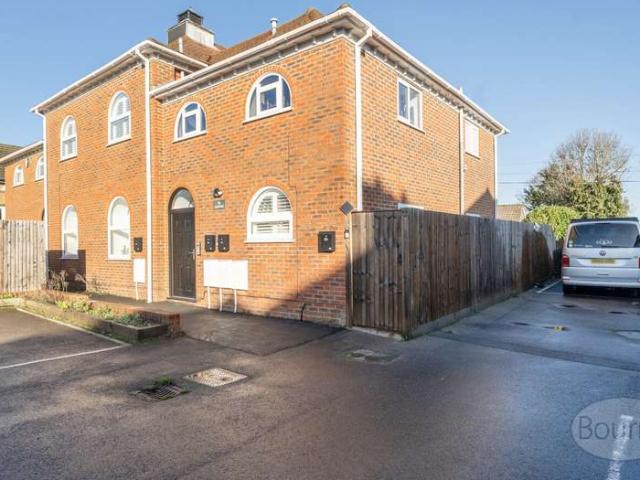 1 Bedroom House
