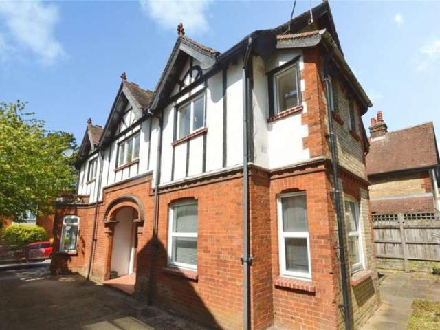 1 Bedroom House