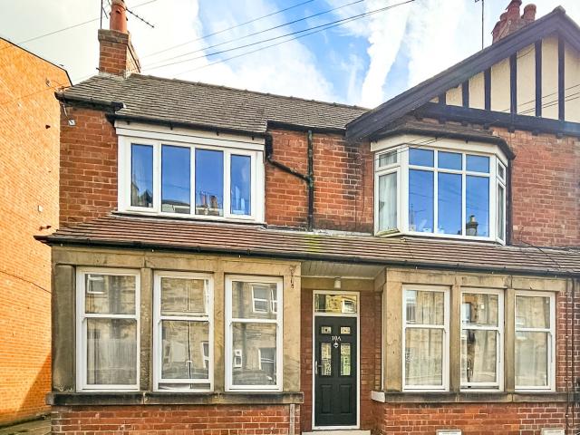 1 bedroom House