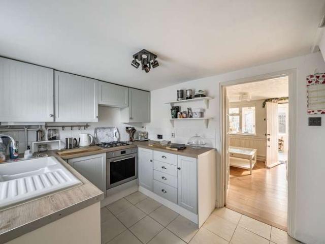 1 Bedroom House
