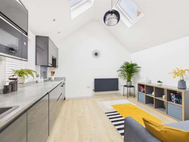 1 Bedroom House