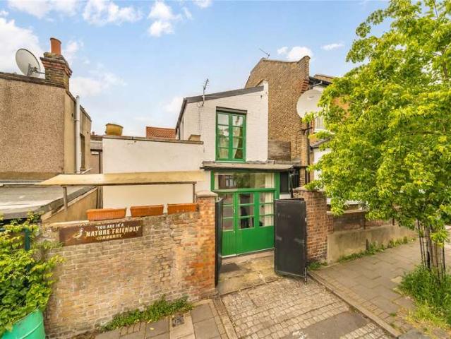 1 Bedroom House