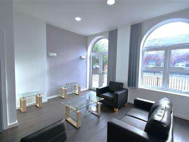 1 Bedroom House