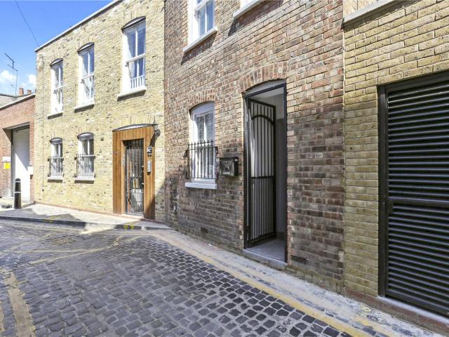 1 bedroom House