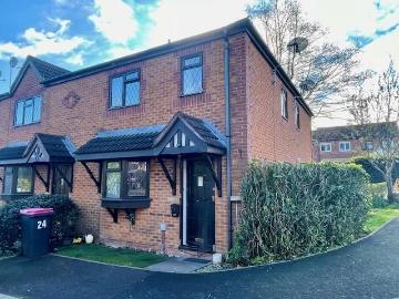 1 Bedroom House Coleshill West Midlands 102434651