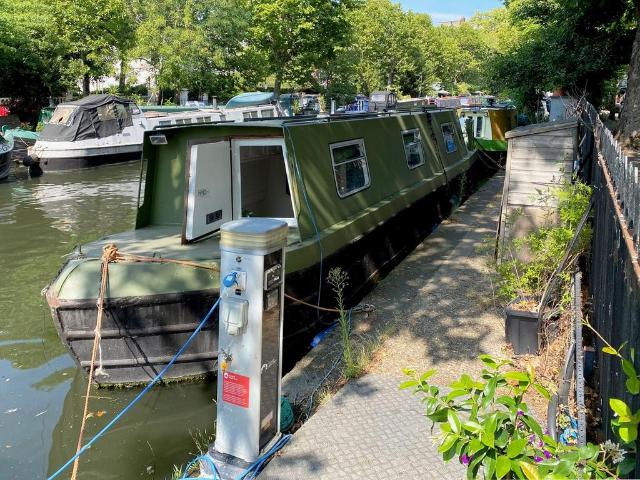 1 bedroom house boat for sale