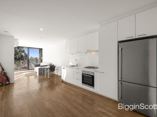 1 Bedroom House Glen Waverley VIC 103326488