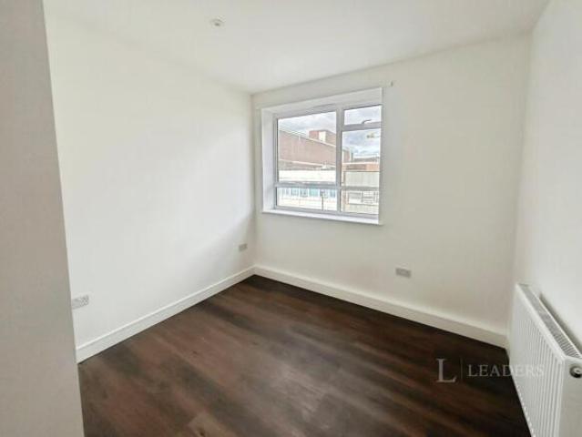 1 bedroom flat for rent in High Street, Sittingbourne, Kent, ME10