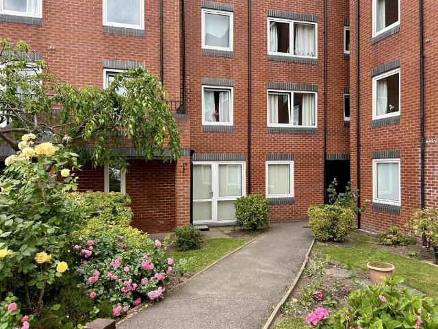 1 bedroom house for sale
