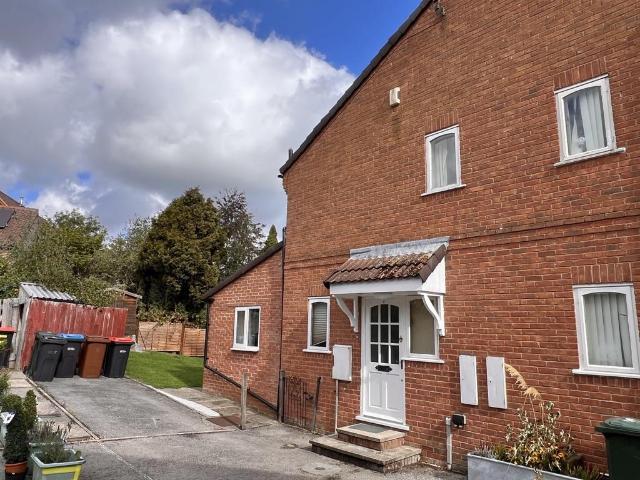 1 bedroom house for sale