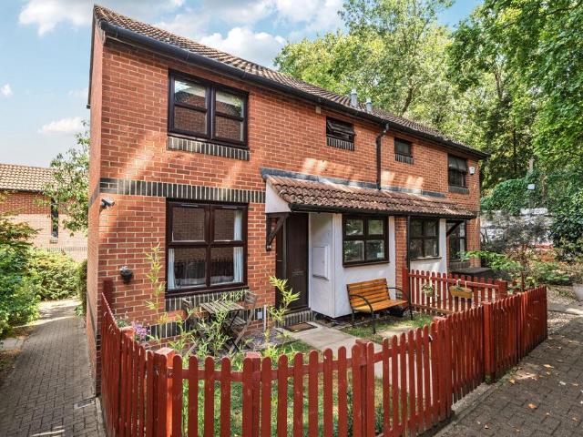 1 bedroom house for sale