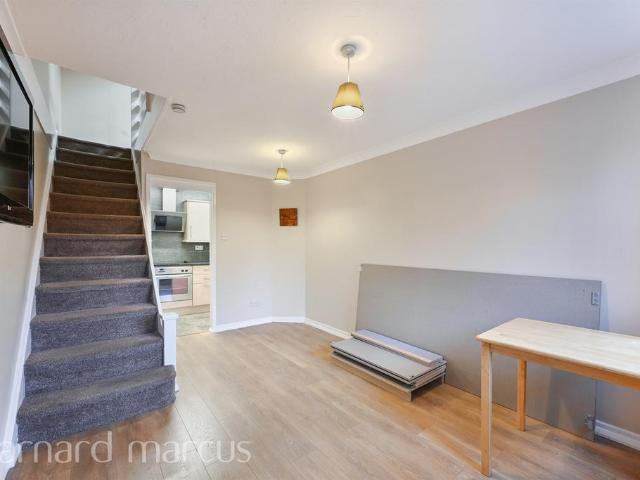 1 bedroom house for sale