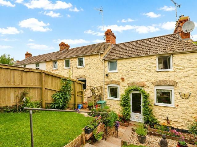 1 bedroom house for sale